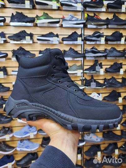 Кроссовки мужские