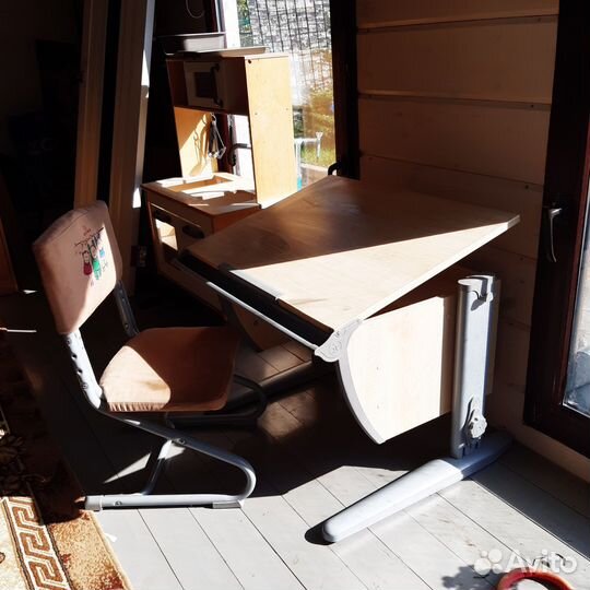 Растущая парта и стул