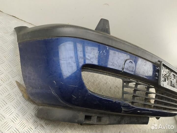 Бампер передний Opel Zafira A