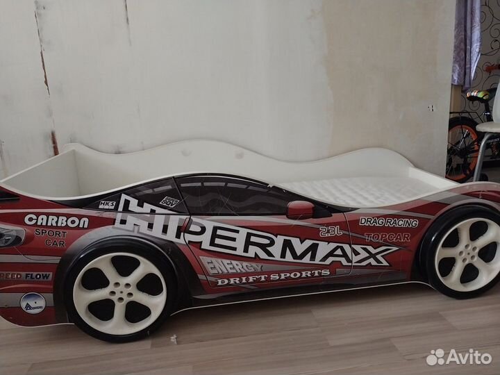 Детская кровать машинка с матрасом бу