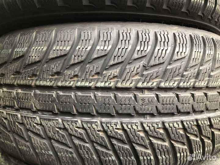 Nokian Tyres WR SUV 3 255/50 R19 107V