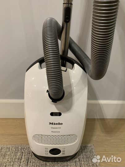 Пылесос Miele c1