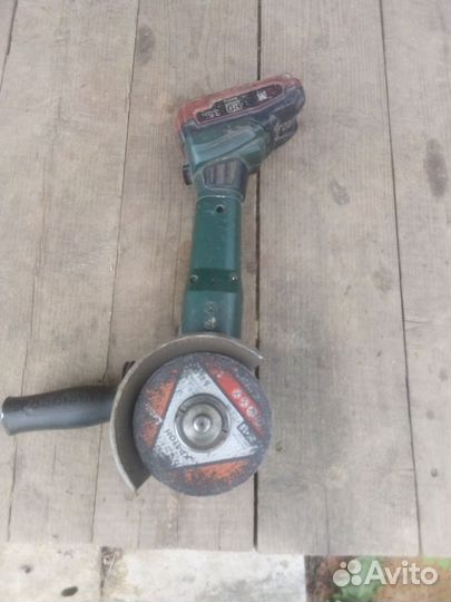 Аккумуляторная болгарка metabo