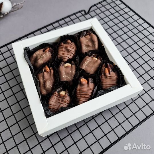 Королевские финики в бельгийском молочном шоколаде