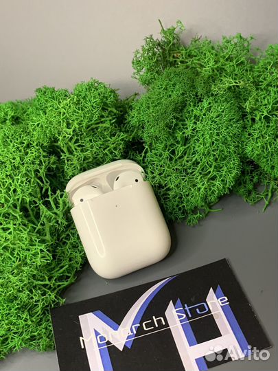 Наушники AirPods 2 + чехлы в подарок