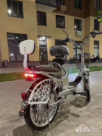 Электровелосипед 20дюймов 500w60v15AH