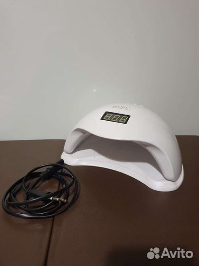 UV-лампа для маникюра