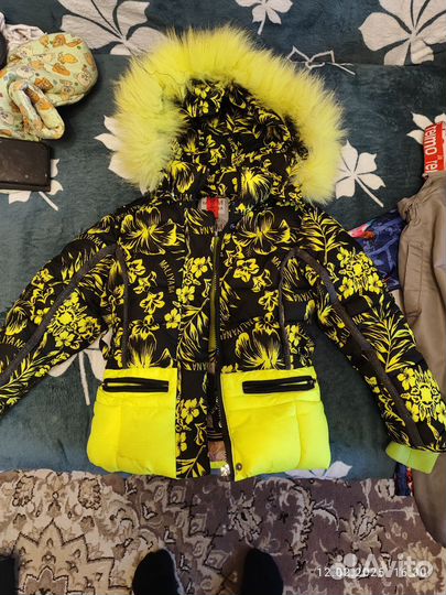 Зимняя куртка для девочки