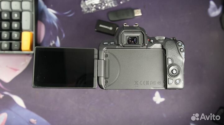 Canon EOS 200D Kit