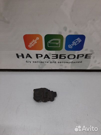 Сервопривод заслонки отопителя Jaguar Xf X250