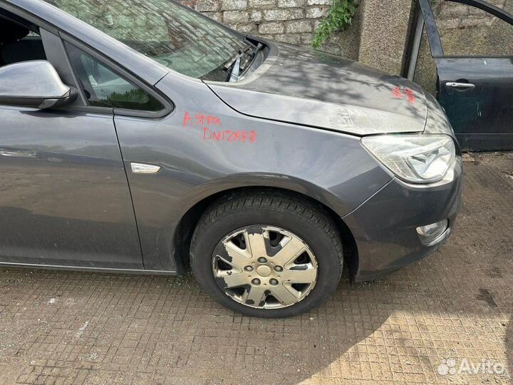 Ноускат в сборе бампер передний Opel Astra J