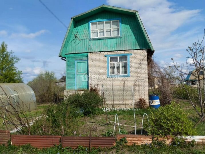 Дача 20 м² на участке 4 сот.