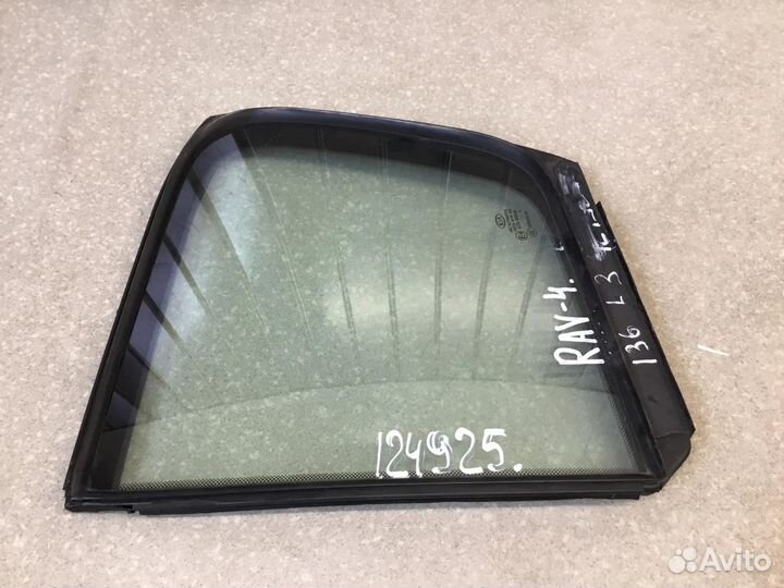 Стекло двери задней левой Kia Sportage 2016