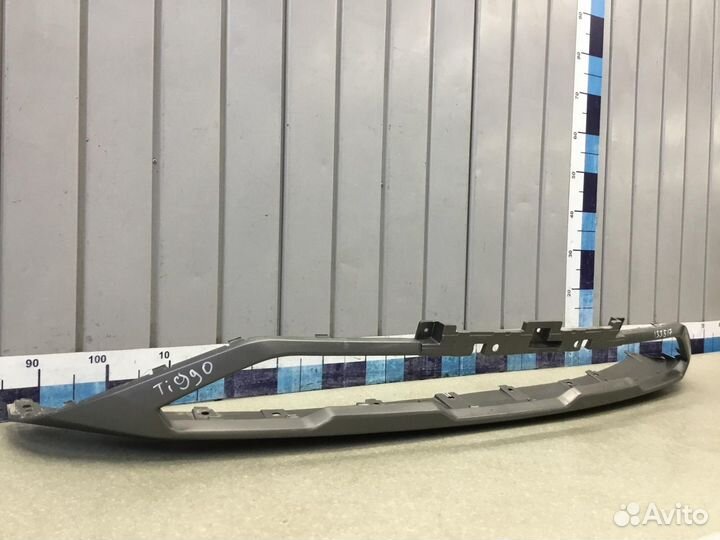 Накладка переднего бампера Chery Tiggo 8 Pro 2021