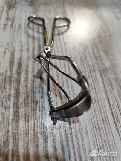 Щипцы для завивки ресниц