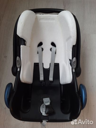 Автолюлька maxi cosi cabriofix