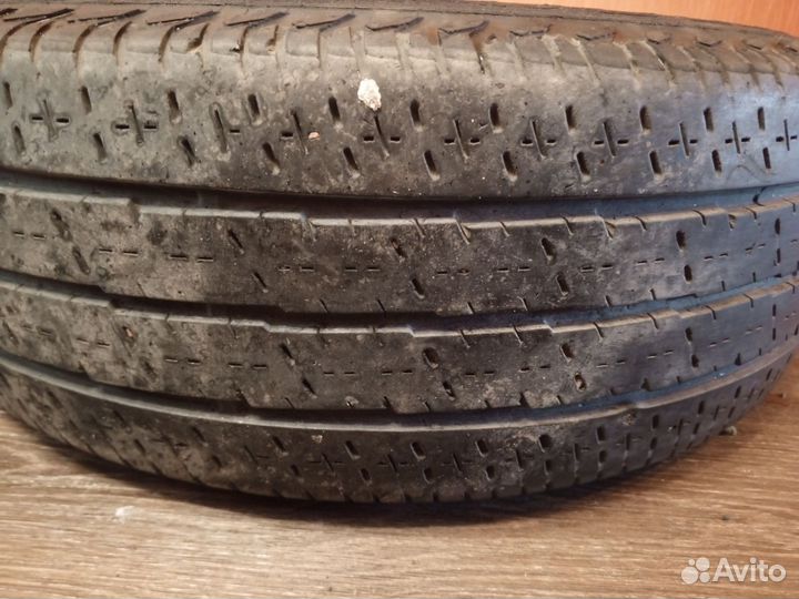 Резина летняя на 215/70 R 15 C