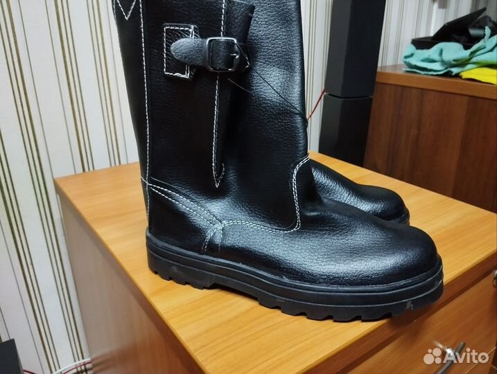 Сапоги и ботинки