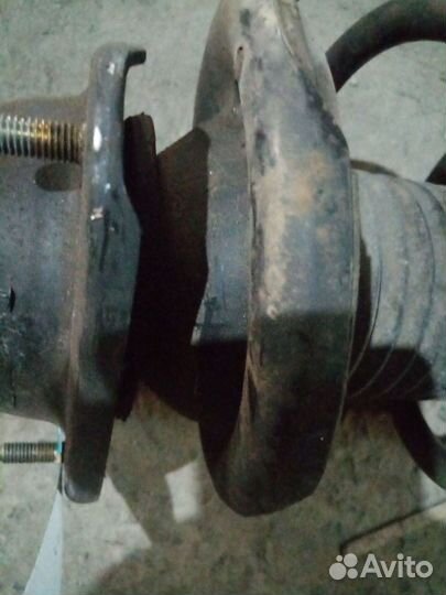 Стойка амортизатора 20310SA000, 28-B70-A, 312 201