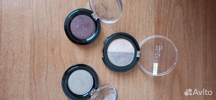 Тени для век