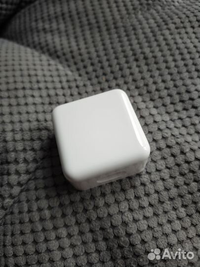 Оригинальная зарядка из коробки Macbook Air M2 35w