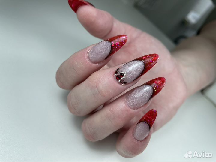 Наращивание ногтей / обучение