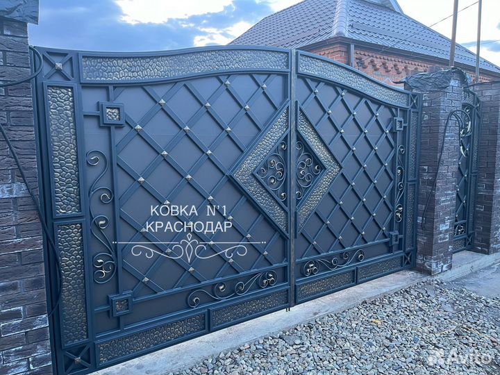 Кованые ворота