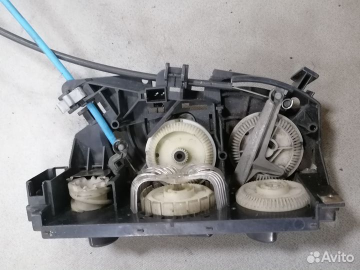 Блок упр.климат/контролем VW Passat B3 1988-1993