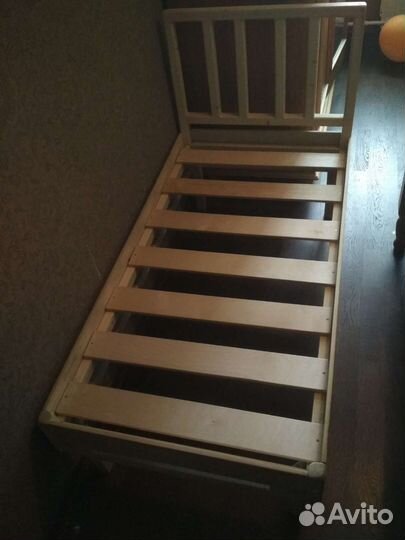 Кровать детская 143х73 см с матрасом