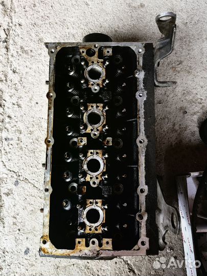 Головка цилиндров для 1.4 AXP гольф 4