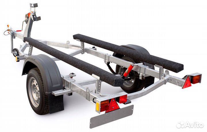 Прицеп для перевозки водной техники