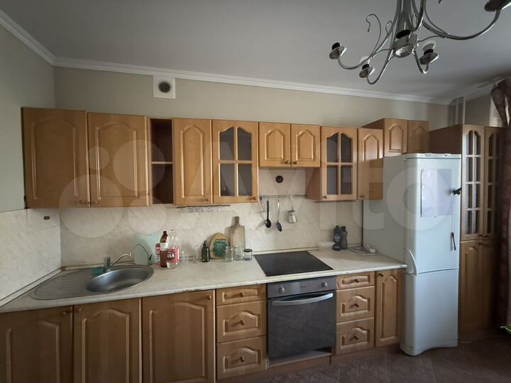 2-к. квартира, 80 м², 6/14 эт.