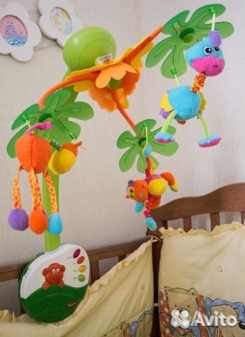 Музмобиль-ночник Tiny Love на пульте управления