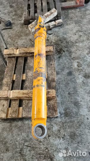 Гидроцилиндр ковша Hyundai R290LC-7