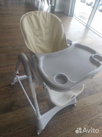 Стульчик для кормления babyton