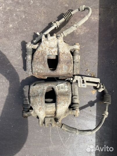 Peugeot 408 суппорта передние