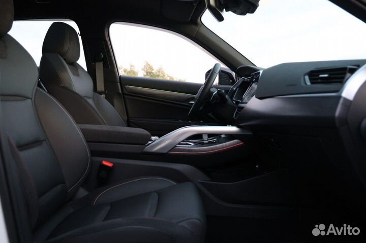 Geely Tugella 2.0 AT, 2024