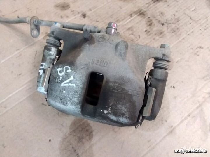 Суппорт тормозной передний правый Suzuki Vitara IV