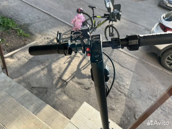 Электросамокат yakamura i8 pro