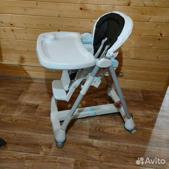 Стульчик для кормления peg perego