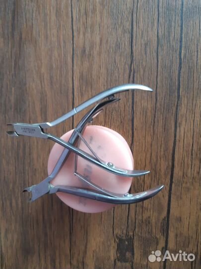 Магнитная подставка маникюр