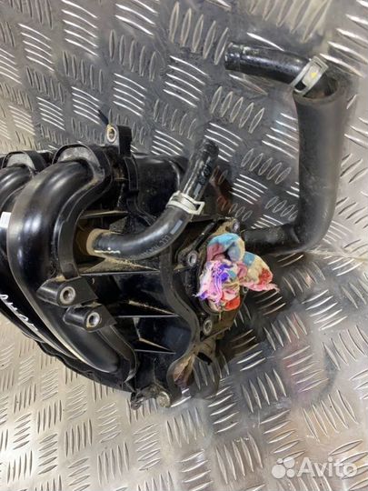 Коллектор впускной Kia Rio 3