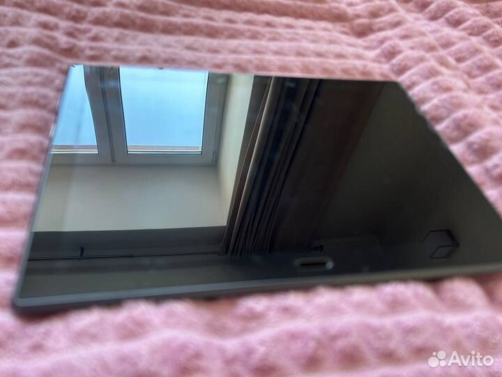 Планшет lenovo tab4 10plus с сим-картой