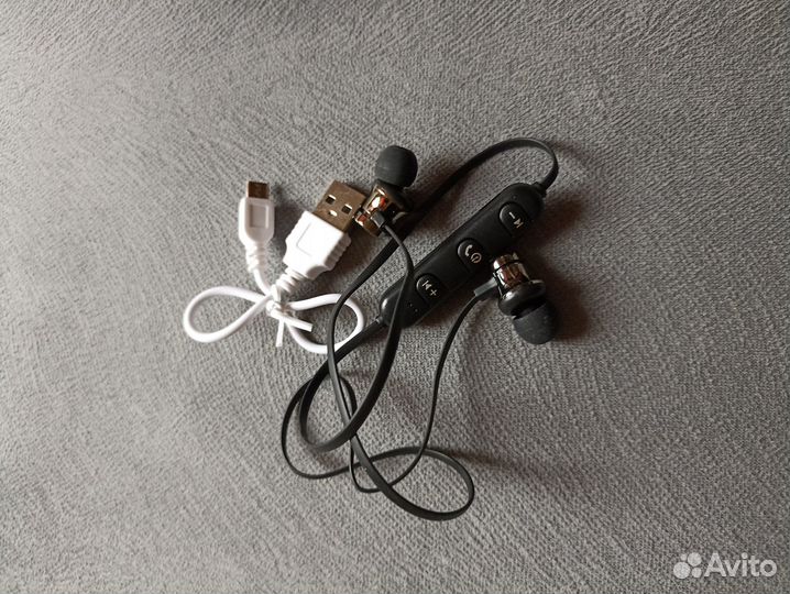 Беспроводные наушники