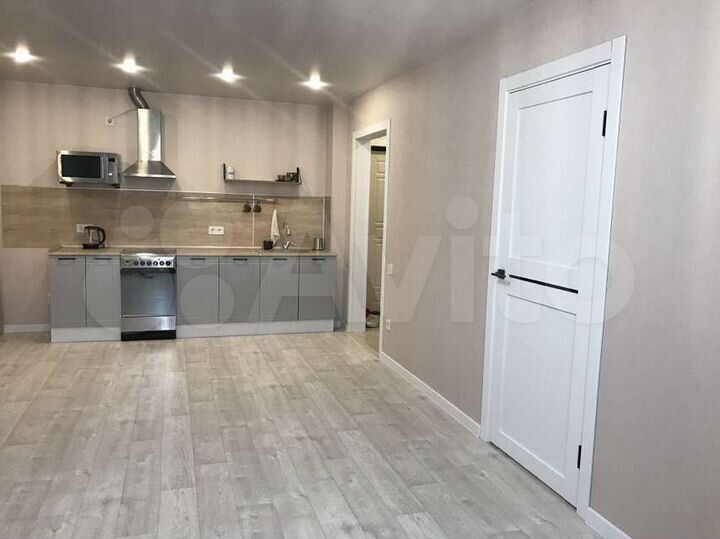 2-к. квартира, 41 м², 15/15 эт.