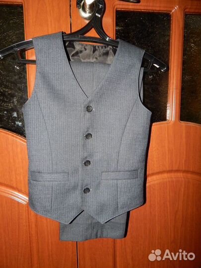 Костюм двойка рост 128см