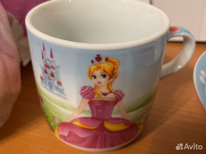 Детская посуда. Для девочки