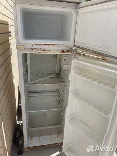Холодильник бу