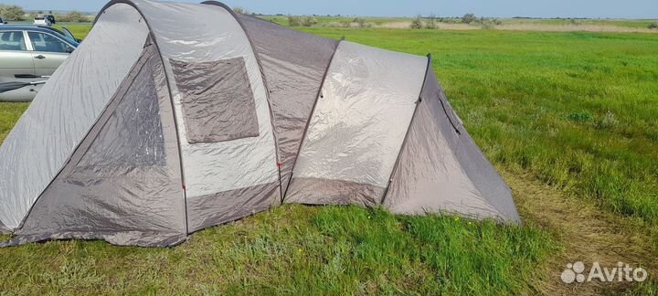 Палатка кемпинговая 6 местная
