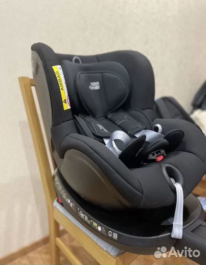 Автокресло Britax Romer Dualfix 2r